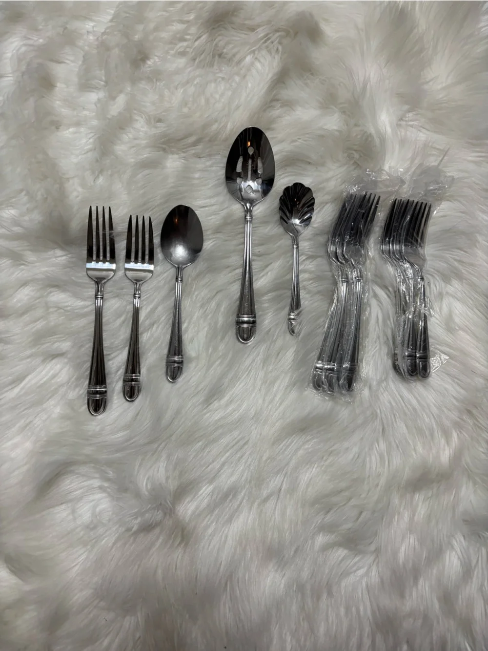Classic Stainless Steel Silver Flatware Parcial Set - 6 Salad Fork 6‎ Steak Fork
